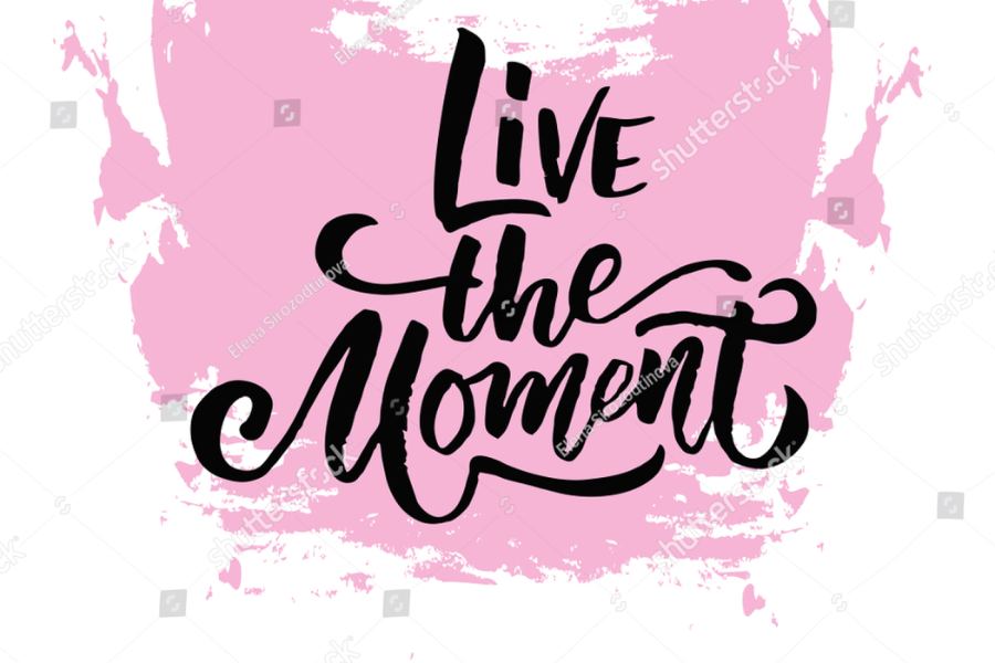 ://liveamoment.org