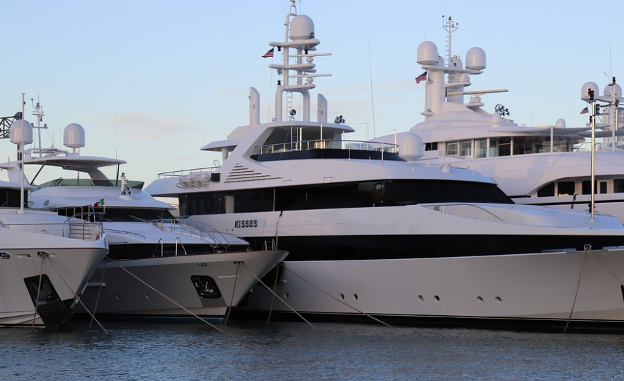 make1m.com luxury yachts