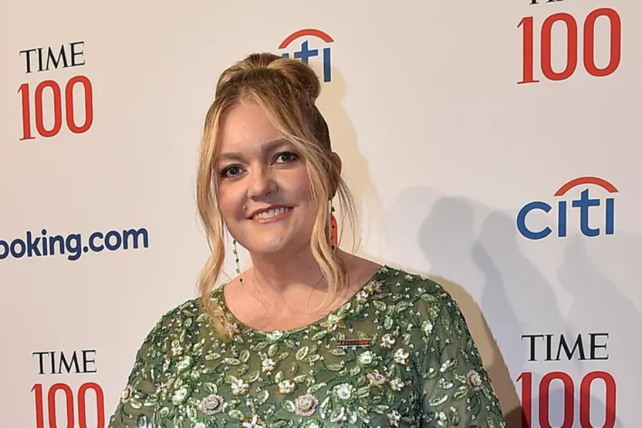 colleen hoover net worth